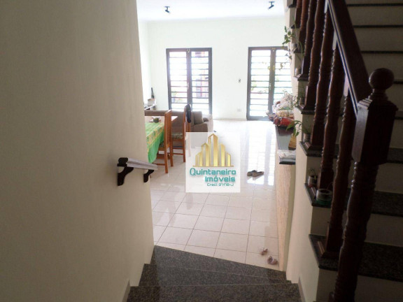 Imagem Sobrado com 3 Quartos à Venda, 149 m² em Jardim Santa Mena - Guarulhos Imagem Sobrado com 3 Quartos à Venda, 149 m² em Jardim Santa Mena - Guarulhos