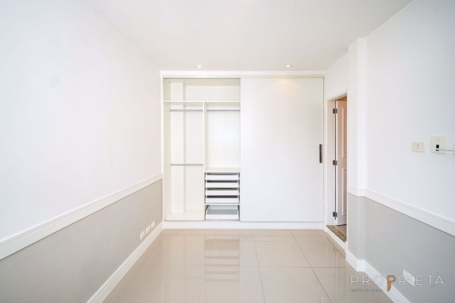Imagem Apartamento com 2 Quartos à Venda, em Humaitá - Rio De Janeiro Imagem Apartamento com 2 Quartos à Venda, em Humaitá - Rio De Janeiro