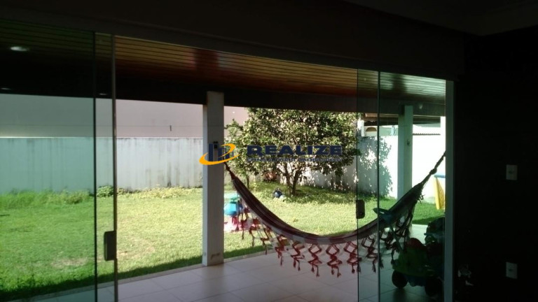 Imagem Casa com 4 Quartos à Venda, 450 m² em Pecuária - Campos Dos Goytacazes Imagem Casa com 4 Quartos à Venda, 450 m² em Pecuária - Campos Dos Goytacazes