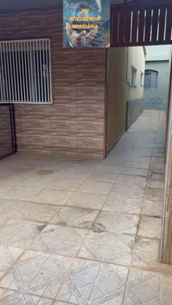 Imagem Casa com 3 Quartos à Venda, 200 m² em Setor Central (gama) - Brasília