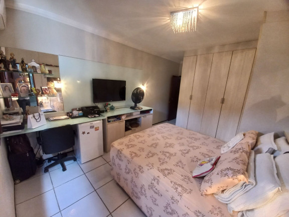 Imagem Casa com 3 Quartos à Venda, 130 m² em Engenheiro Luciano Cavalcante - Fortaleza Imagem Casa com 3 Quartos à Venda, 130 m² em Engenheiro Luciano Cavalcante - Fortaleza
