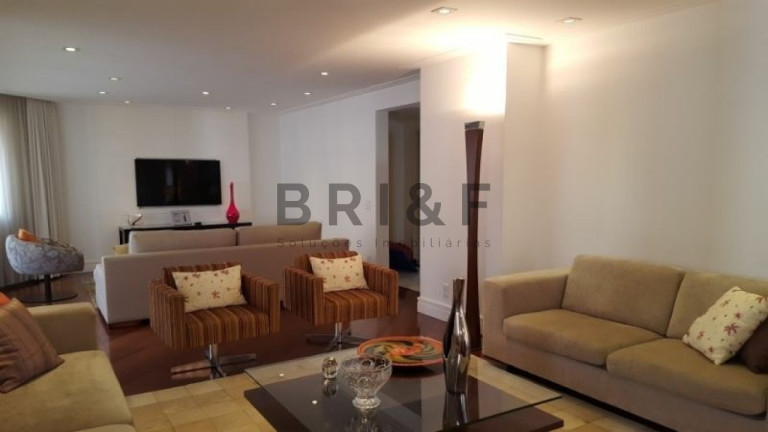 Apartamento com 5 Quartos à Venda, 272 m² em Campo Belo - São Paulo