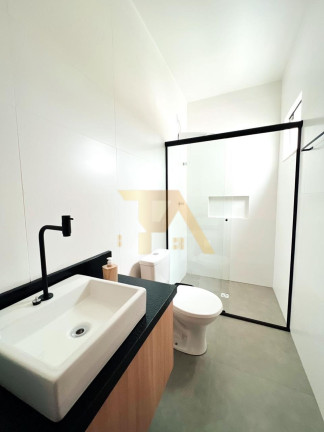 Imagem Imóvel com 3 Quartos à Venda,  em Ibiraquera - Imbituba