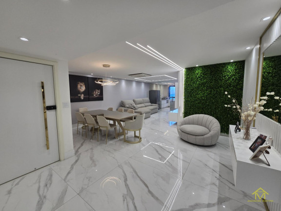 Imagem Apartamento com 4 Quartos à Venda, 260 m² em Itapuã - Vila Velha Imagem Apartamento com 4 Quartos à Venda, 260 m² em Itapuã - Vila Velha