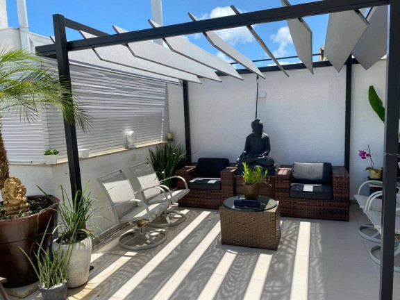 Imagem Cobertura com 2 Quartos para Temporada, 75 m² em Jurerê Internacional - Florianópolis