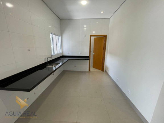 Imagem Casa com 3 Quartos à Venda, 172 m² em São Francisco - Campo Grande