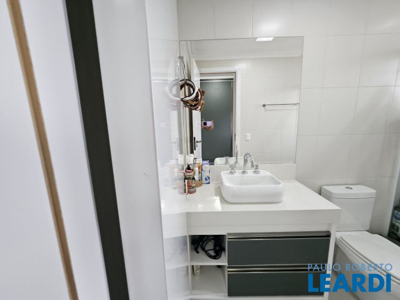 Imagem Apartamento com 3 Quartos à Venda, 126 m² em Vila Scarpelli - Santo André