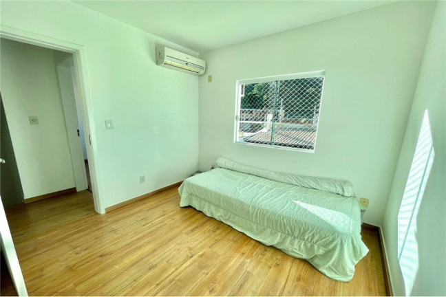 Imagem Casa com 3 Quartos à Venda,  em Barra - Balneário Camboriú