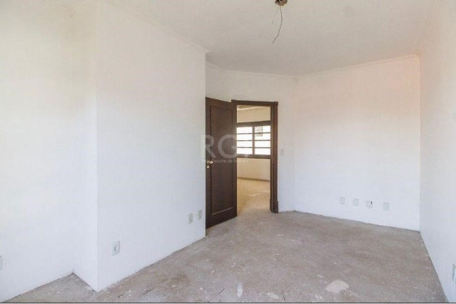 Imagem Casa com 4 Quartos à Venda, 297 m² em Jardim Itu - Porto Alegre