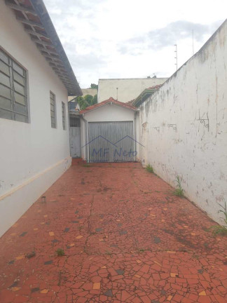 Imagem Casa com 3 Quartos à Venda, 258 m² em Centro - Pirassununga