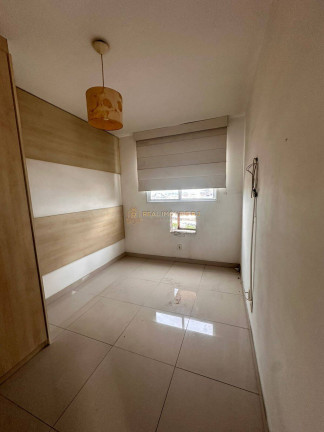 Imagem Apartamento com 2 Quartos à Venda, 50 m² em São Cristóvão - Rio De Janeiro Imagem Apartamento com 2 Quartos à Venda, 50 m² em São Cristóvão - Rio De Janeiro