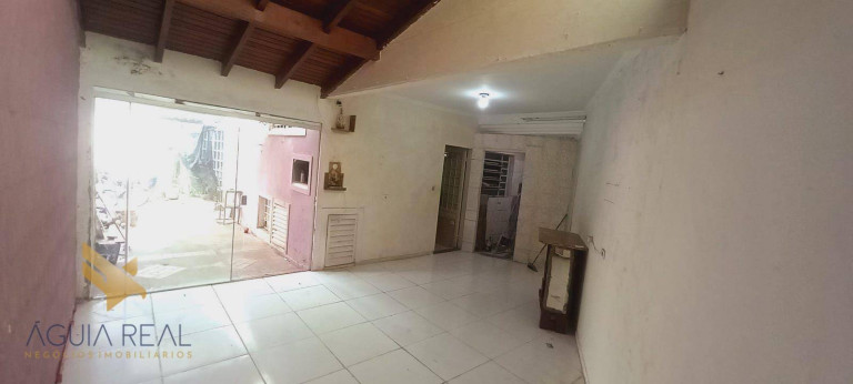 Imagem Sobrado com 3 Quartos à Venda, 215 m² em Jardim Paulista - Campo Grande