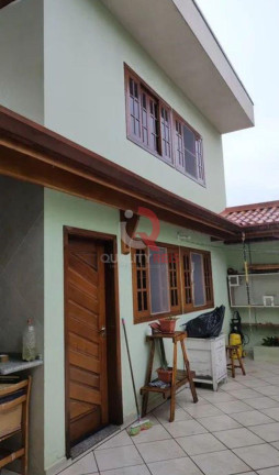 Sobrado com 4 Quartos à Venda, 330 m² em Santana - São Paulo