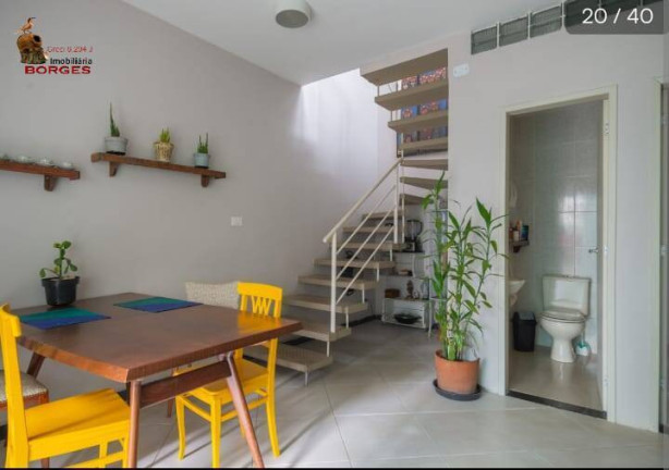 Imagem Casa com 5 Quartos à Venda, 240 m² em Moema - São Paulo Imagem Casa com 5 Quartos à Venda, 240 m² em Moema - São Paulo