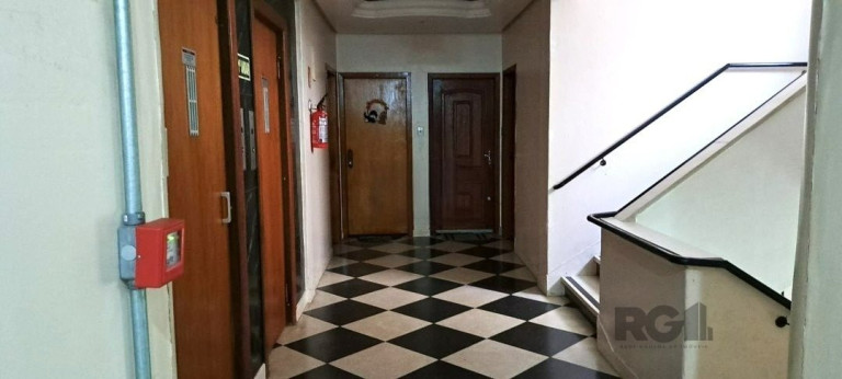 Imagem Apartamento com 2 Quartos à Venda, 70 m² em Centro Histórico - Porto Alegre