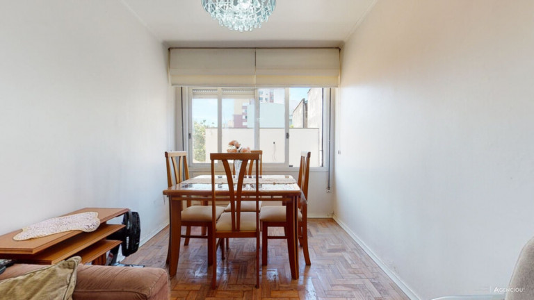 Imagem Imóvel com 2 Quartos à Venda, 69 m² em Floresta - Porto Alegre Imagem Imóvel com 2 Quartos à Venda, 69 m² em Floresta - Porto Alegre
