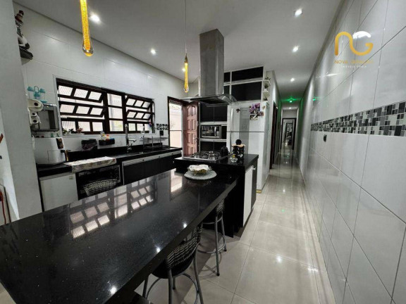 Imagem Casa com 3 Quartos à Venda, 160 m² em Tupi - Praia Grande Imagem Casa com 3 Quartos à Venda, 160 m² em Tupi - Praia Grande