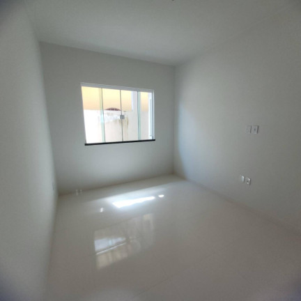 Imagem Casa de Condomínio com 3 Quartos à Venda, 135 m²
