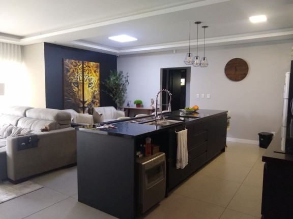 Imagem Casa com 3 Quartos à Venda, 156 m² em Coloninha - Araranguá