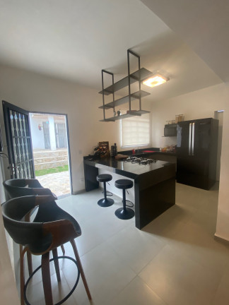Imagem Casa com 3 Quartos à Venda, 300 m² em Caiçaras - Belo Horizonte