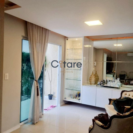 Imagem Casa com 5 Quartos à Venda, 176 m² em Engenheiro Luciano Cavalcante - Fortaleza Imagem Casa com 5 Quartos à Venda, 176 m² em Engenheiro Luciano Cavalcante - Fortaleza