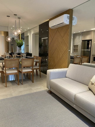 Imagem Apartamento com 2 Quartos à Venda, 76 m² em Centro - Navegantes