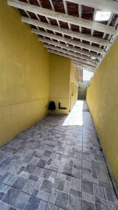 Imagem Casa com 2 Quartos à Venda, 70 m² em Guilhermina - Praia Grande
