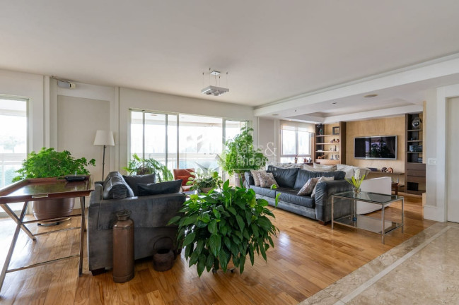 Apartamento com 3 Quartos à Venda, 260 m² em Vila Andrade - São Paulo
