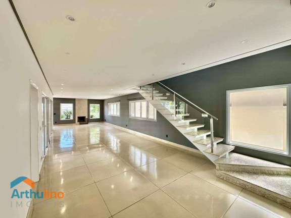Imagem Casa com 4 Quartos à Venda ou Locação, 358 m² em Fazendinha - Carapicuíba