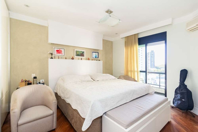 Imagem Apartamento com 4 Quartos à Venda, 357 m² em Moema - São Paulo