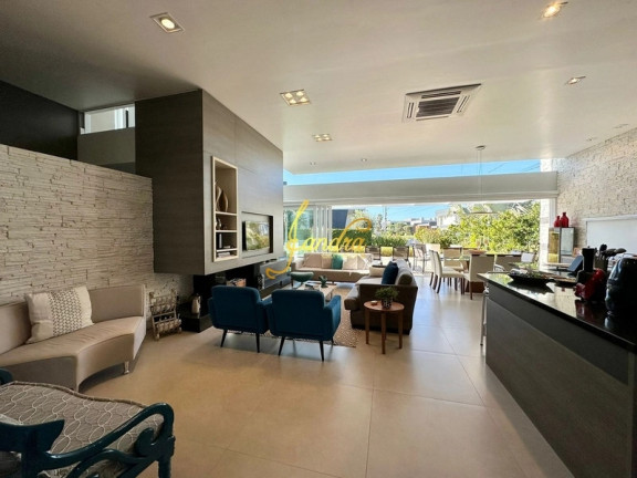 Imagem Casa de Condomínio com 5 Quartos à Venda, 327 m² em Centro - Xangri-la