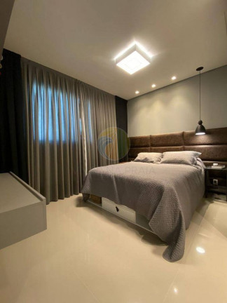 Imagem Apartamento com 3 Quartos à Venda, 131 m² em Centro - Balneário Camboriú Imagem Apartamento com 3 Quartos à Venda, 131 m² em Centro - Balneário Camboriú