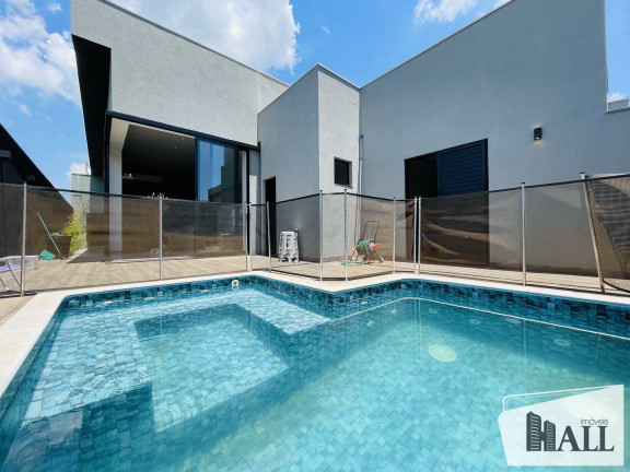 Imagem Casa com 3 Quartos à Venda, 218 m² em Centro - Bady Bassitt Imagem Casa com 3 Quartos à Venda, 218 m² em Centro - Bady Bassitt