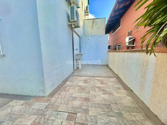 Imagem Apartamento com 2 Quartos à Venda, 88 m² em Bombas - Bombinhas Imagem Apartamento com 2 Quartos à Venda, 88 m² em Bombas - Bombinhas
