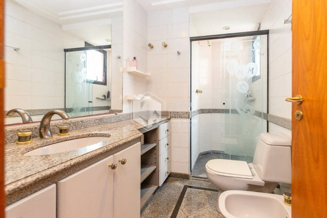 Imagem Apartamento com 3 Quartos à Venda, 219 m² em Moema - São Paulo Imagem Apartamento com 3 Quartos à Venda, 219 m² em Moema - São Paulo