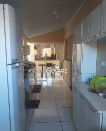 Imagem Casa com 3 Quartos à Venda, 230 m² em Setor Afonso Pena - Itumbiara Imagem Casa com 3 Quartos à Venda, 230 m² em Setor Afonso Pena - Itumbiara