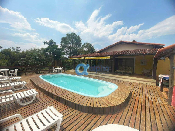 Casa com 9 Quartos à Venda, 300 m² em Itaipava - Petrópolis