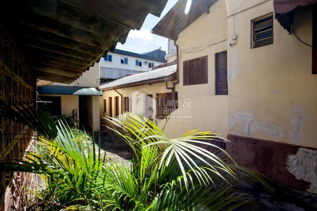 Imagem Casa com 10 Quartos à Venda, 223 m² em Lapa - São Paulo