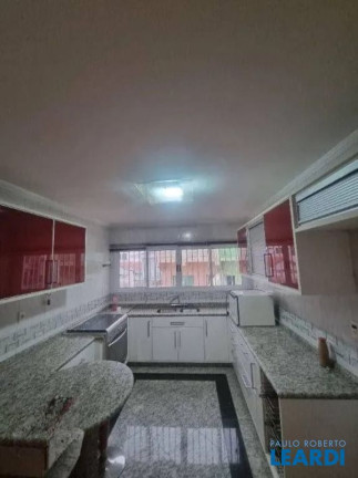 Imagem Sobrado com 4 Quartos à Venda, 268 m² em Vila Gilda - Santo André Imagem Sobrado com 4 Quartos à Venda, 268 m² em Vila Gilda - Santo André