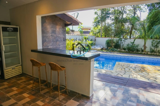 Imagem Casa com 4 Quartos à Venda, 255 m² em Praia Da Cocanha - Caraguatatuba