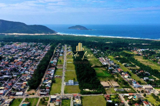 Imagem Casa com 4 Quartos à Venda,  em Ingleses Do Rio Vermelho - Florianópolis