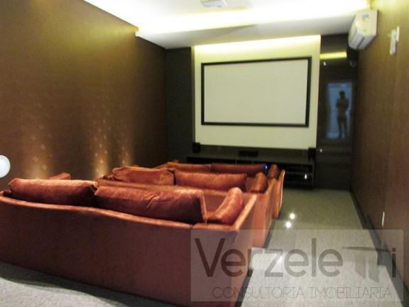 Imagem Apartamento com 3 Quartos à Venda, 157 m² em Centro - Balneário Camboriú Imagem Apartamento com 3 Quartos à Venda, 157 m² em Centro - Balneário Camboriú