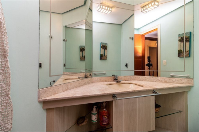 Imagem Apartamento com 4 Quartos à Venda, 217 m² em Moema - São Paulo Imagem Apartamento com 4 Quartos à Venda, 217 m² em Moema - São Paulo