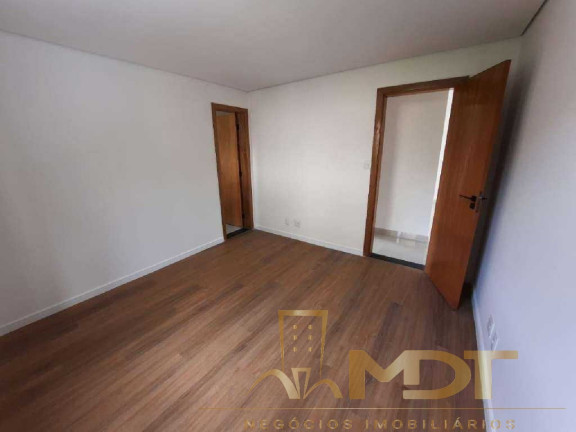 Imagem Apartamento com 3 Quartos à Venda, 161 m² em Itapoã - Belo Horizonte