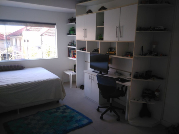 Imagem Casa com 4 Quartos à Venda, 450 m² em Barbalho - Salvador Imagem Casa com 4 Quartos à Venda, 450 m² em Barbalho - Salvador