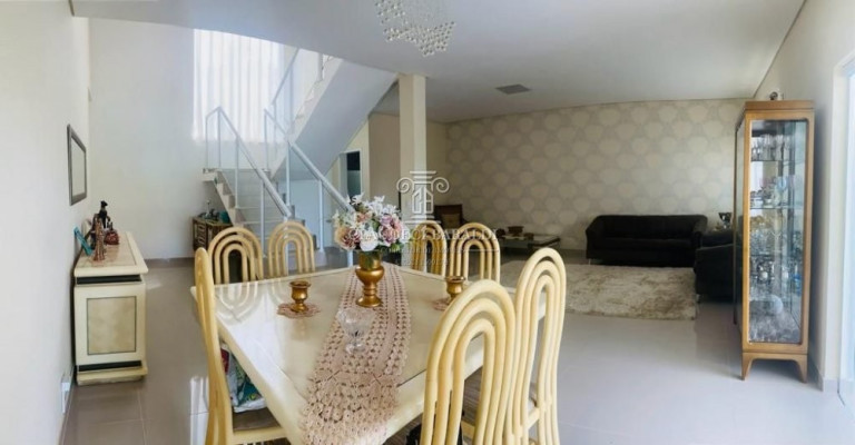 Imagem Sobrado com 3 Quartos à Venda, 400 m² em Barreiro - Araçoiaba Da Serra Imagem Sobrado com 3 Quartos à Venda, 400 m² em Barreiro - Araçoiaba Da Serra