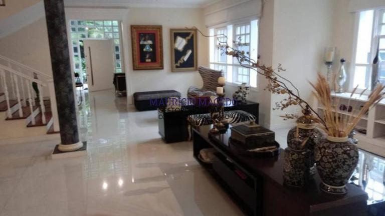 Imagem Casa com 4 Quartos à Venda, 590 m² em Alphaville Residencial Zero - Barueri Imagem Casa com 4 Quartos à Venda, 590 m² em Alphaville Residencial Zero - Barueri