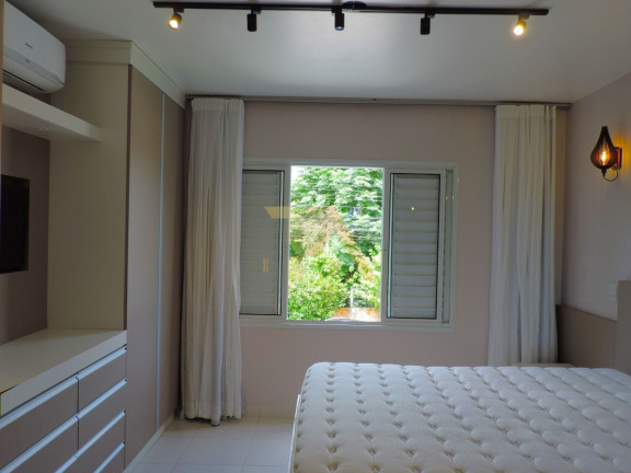 Imagem Imóvel com 2 Quartos à Venda, 110 m² em Centro - Garopaba