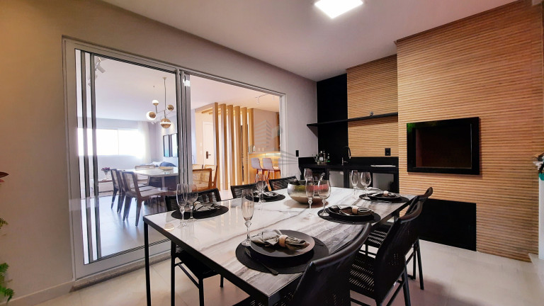 Imagem Apartamento com 3 Quartos à Venda, 131 m² em Pioneiros - Balneário Camboriú Imagem Apartamento com 3 Quartos à Venda, 131 m² em Pioneiros - Balneário Camboriú