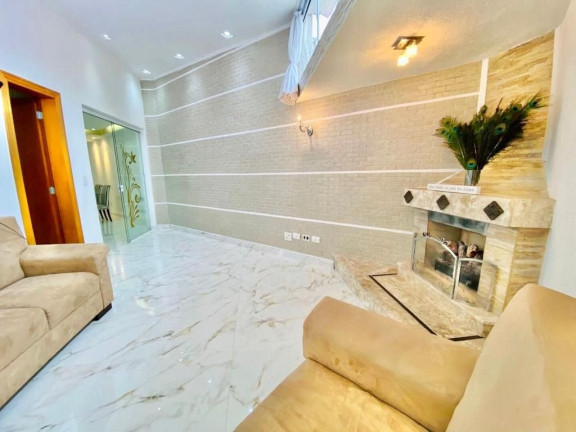 Imagem Casa com 3 Quartos à Venda, 250 m² em Mercês - Curitiba Imagem Casa com 3 Quartos à Venda, 250 m² em Mercês - Curitiba